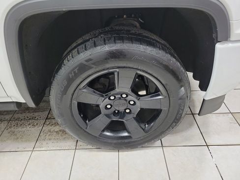 Used 2019 GMC Sierra 1500 Limited w/ Elevation Edition image 53