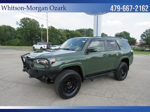 Used 2022 Toyota 4Runner TRD Off-Road Premium w/ Moonroof Package AWD/4WD image 5
