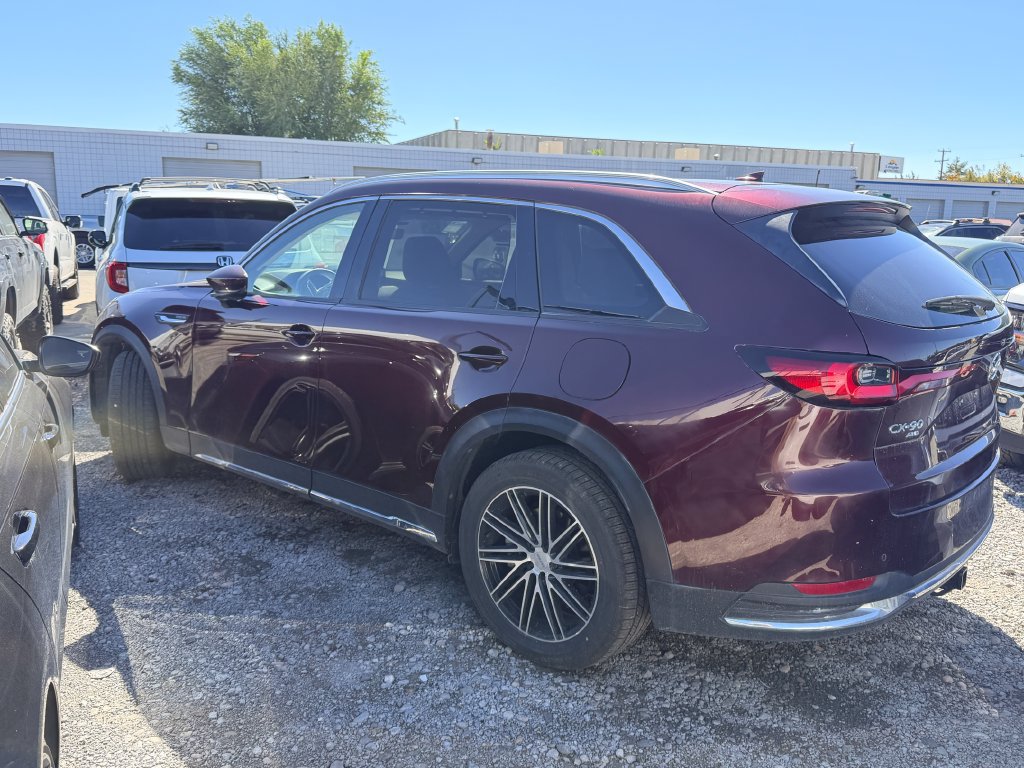 Used 2024 MAZDA CX-90 Plug-In Hybrid w/ Premium Plus AWD/4WD image 5