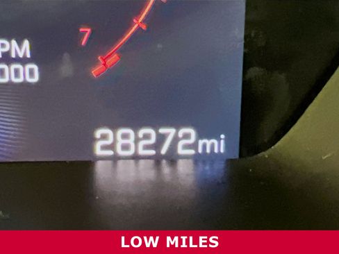 Certified 2024 Chevrolet Colorado LT image 17