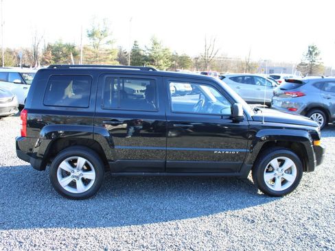 Used 2011 Jeep Patriot Latitude image 6