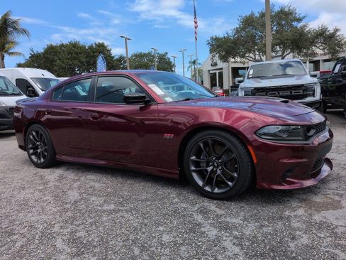 Used 2023 Dodge Charger Scat Pack RWD image 2