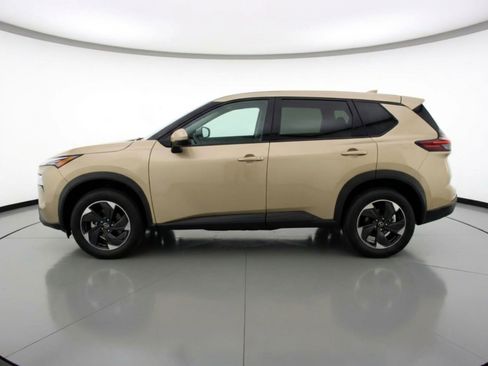 Used 2025 Nissan Rogue SV image 5