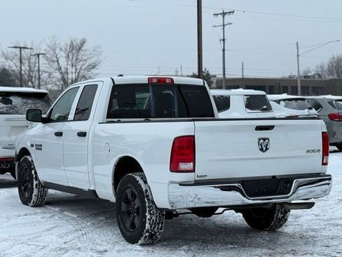 Used 2016 RAM 1500 ST w/ SXT Appearance Group image 37