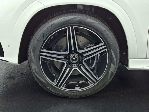 New 2026 Mercedes-Benz GLE 450 4MATIC image 5