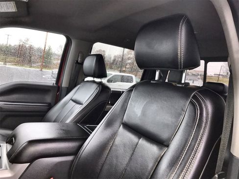 Used 2021 Ford F250 Lariat w/ Chrome Package image 11