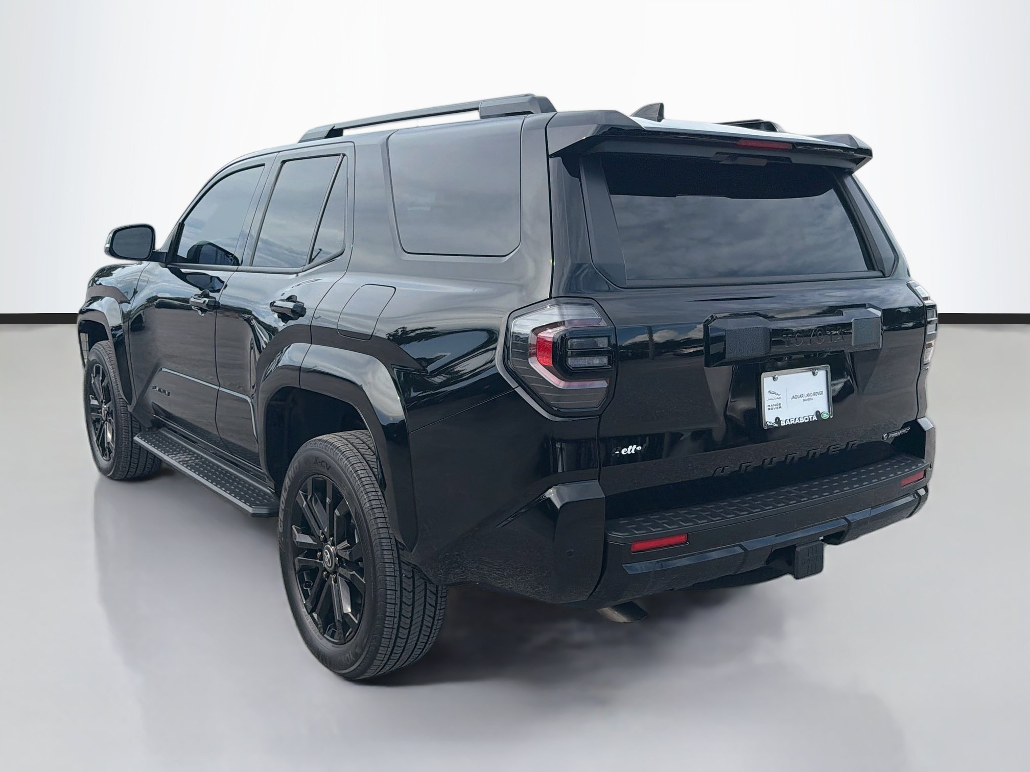 Used 2026 Toyota 4Runner Platinum AWD/4WD image 3
