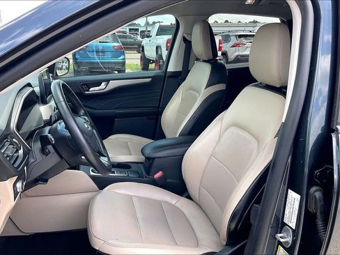 Used 2022 Ford Escape SEL FWD image 18