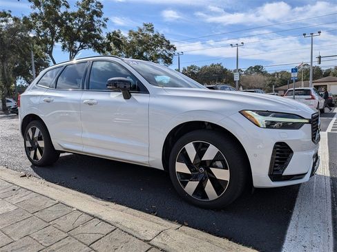 New 2024 Volvo XC60 T8 Plus w/ Protection Package Premier image 14