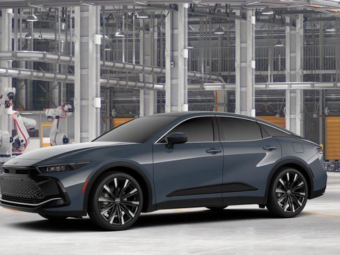 New 2026 Toyota Crown Platinum image 2