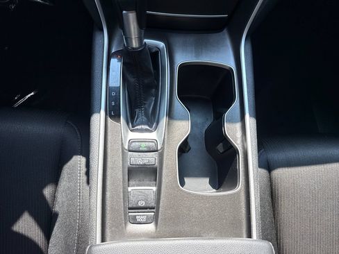 Certified 2022 Honda Accord LX image 24