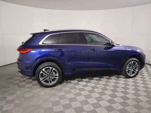 Used 2025 Audi Q5 Premium Plus w/ Premium Plus image 4