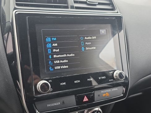 Used 2020 Mitsubishi Outlander Sport SE image 26