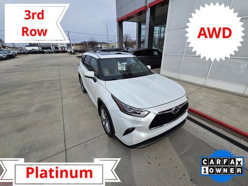 Used 2022 Toyota Highlander Platinum image 1