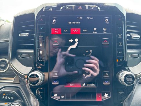 Used 2019 RAM 1500 Limited AWD/4WD image 12