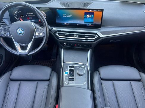 Certified 2023 BMW i4 eDrive35 RWD image 15