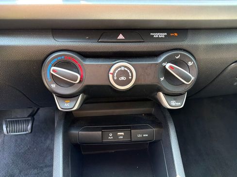 Used 2020 Kia Rio S FWD image 21
