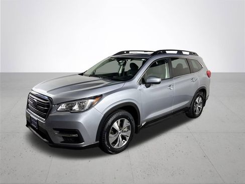 Used 2019 Subaru Ascent Premium w/ Popular Package #2A image 2