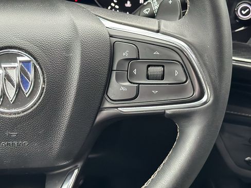 Used 2023 Buick Envision Essence FWD image 31
