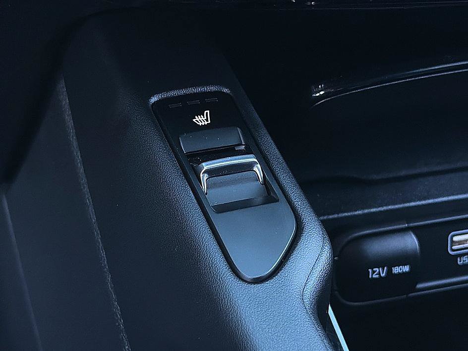 Used 2023 Kia Telluride S FWD image 16