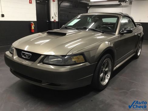 Used 2001 Ford Mustang GT image 16