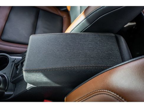 Used 2024 Ford Bronco Outer Banks image 18