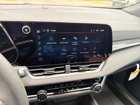 New 2026 Chevrolet Equinox LT w/ Safety and Technology Package FWD image 25