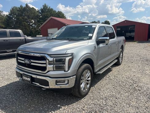 Used 2024 Ford F150 Lariat w/ FX4 Off-Road Package AWD/4WD image 2