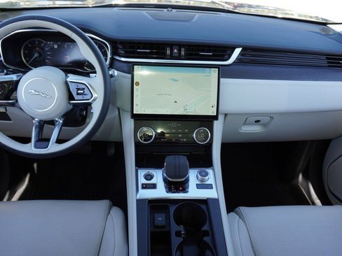 Used 2021 Jaguar F-PACE S image 27