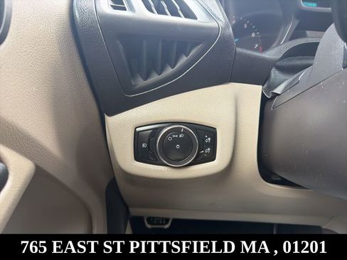 Used 2014 Ford Transit Connect XLT image 23