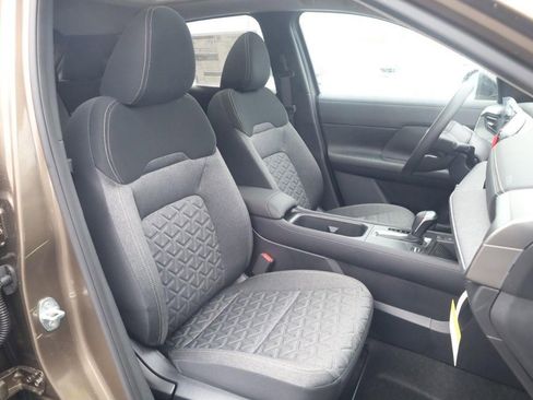 New 2026 Nissan Kicks SV w/ SV Premium Package image 21