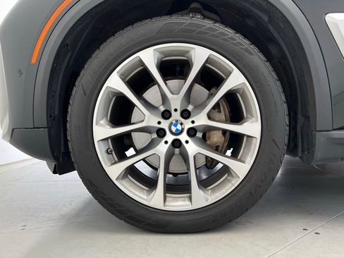 Used 2024 BMW X5 xDrive40i AWD/4WD image 6