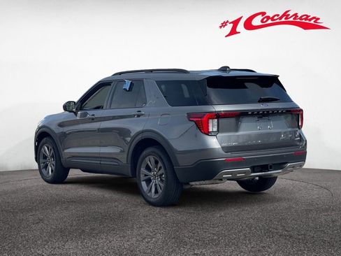 New 2026 Ford Explorer Active w/ Active Comfort Package image 4
