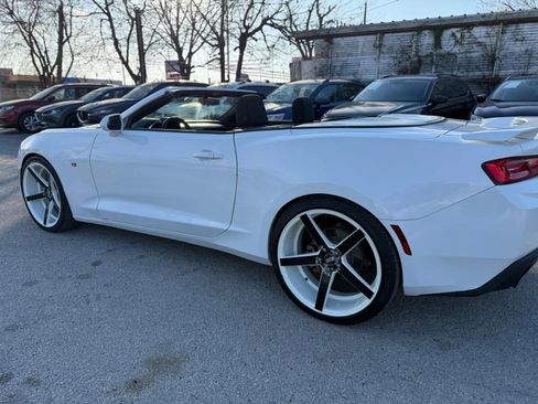 Used 2018 Chevrolet Camaro LT image 14