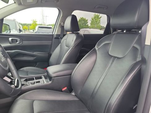 Certified 2024 Kia Sorento S AWD/4WD image 14