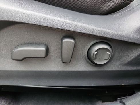 Certified 2025 Subaru Outback Premium w/ Popular Package #1A image 15