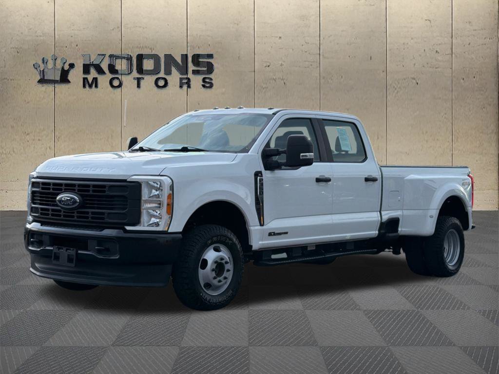 Used 2023 Ford F350 XL AWD/4WD image 1