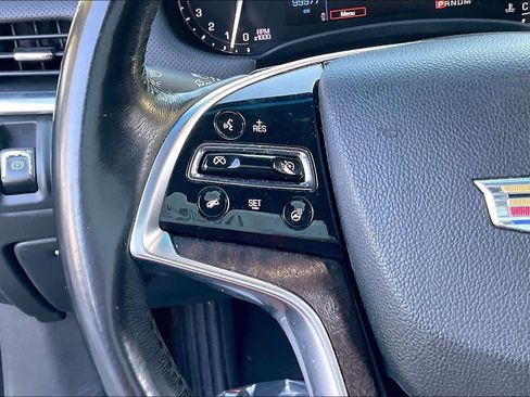 Used 2019 Cadillac XTS Luxury image 17