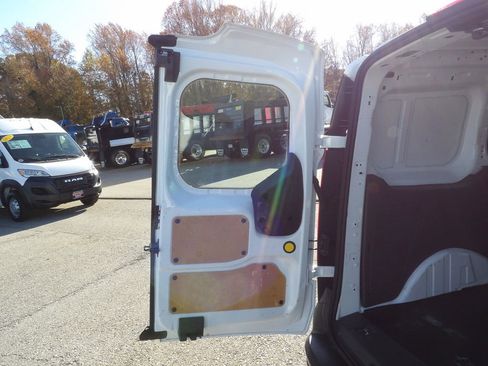 Used 2021 Ford Transit Connect XL image 44
