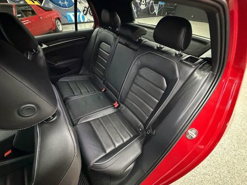 Used 2019 Volkswagen Golf R 4-Door AWD/4WD image 14