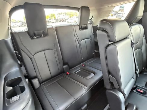 Used 2023 INFINITI QX60 Luxe w/ Performance Audio Package AWD/4WD image 15