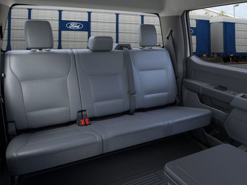 New 2026 Ford F250 XL w/ XL Off-Road Package image 11