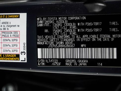 Used 2024 Toyota 4Runner TRD Off-Road AWD/4WD image 43