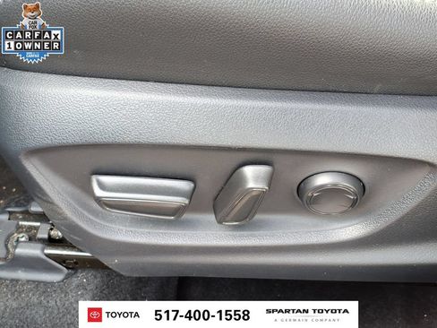 Used 2026 Toyota Corolla Cross XLE AWD/4WD image 16