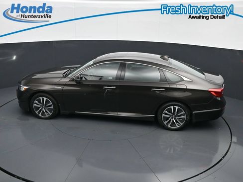 Used 2018 Honda Accord Touring image 32
