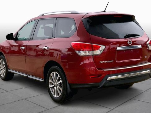 Used 2013 Nissan Pathfinder SV image 12