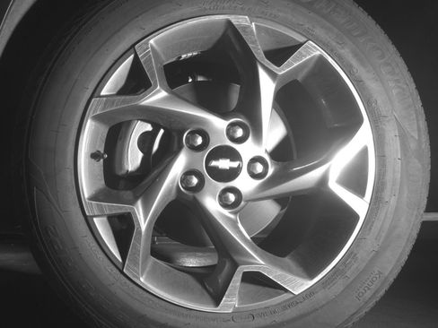 Used 2025 Chevrolet Trax LT FWD image 12