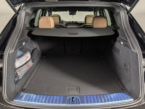 New 2026 Porsche Cayenne AWD/4WD image 17