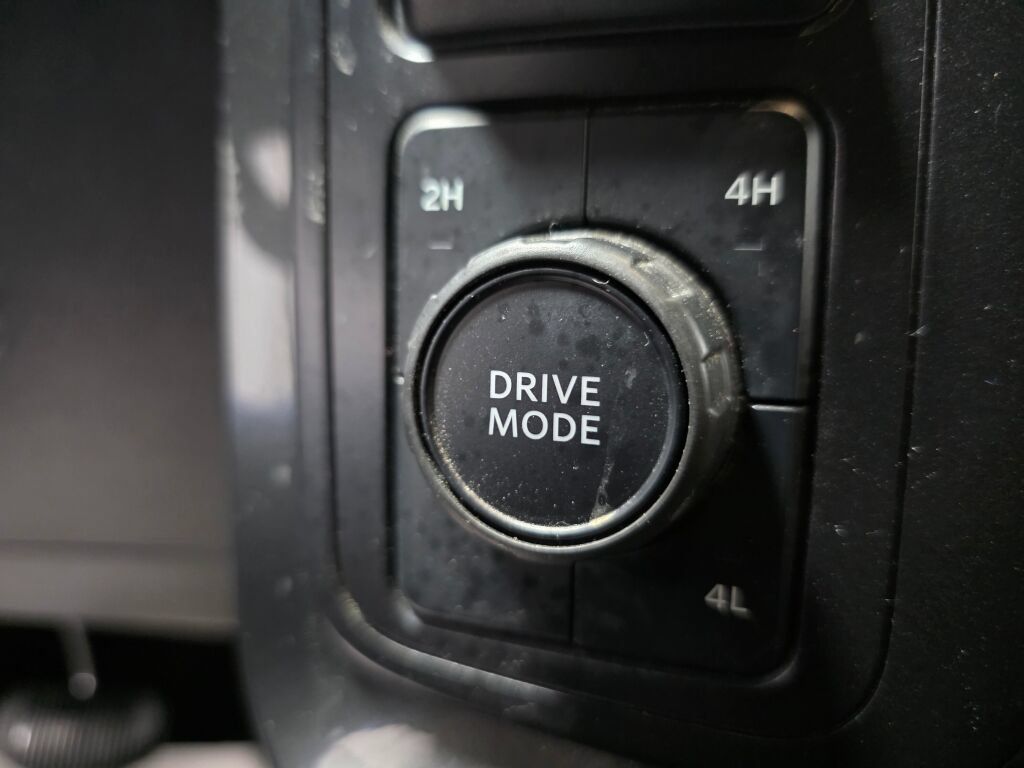 Used 2021 Ford F150 XLT w/ Equipment Group 302A High AWD/4WD image 17