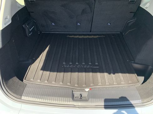 Used 2025 Nissan Rogue SV AWD/4WD image 27